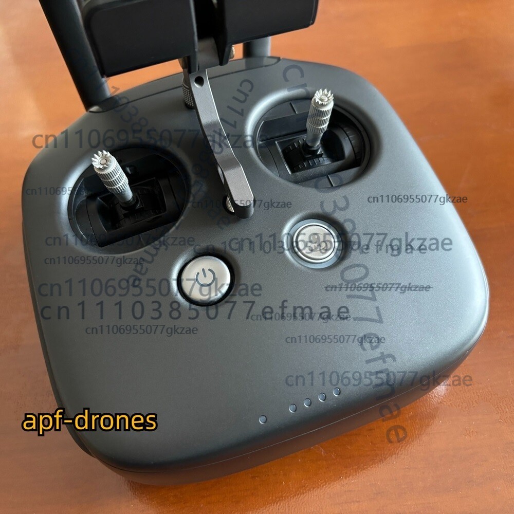 Transmissor Remoto Usado 90% N - Drone Kit Professional avaliação e preço